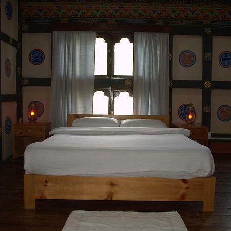 Ama'S Village Lodge Paro Exterior foto