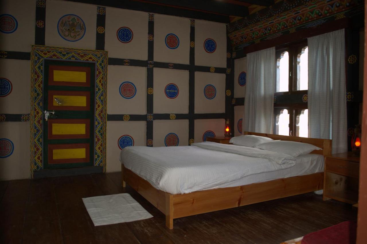 Ama'S Village Lodge Paro Exterior foto